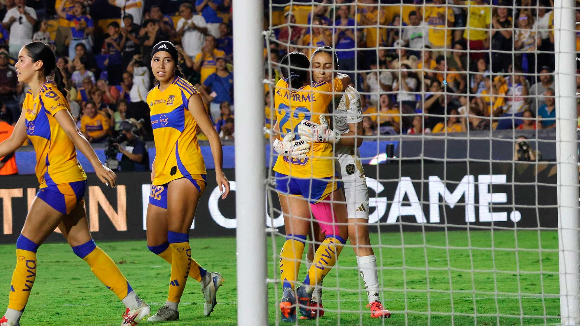 Itzel González, portera de Tigres femenil: “Aunque sea con el subcampeonato, dejamos en alto el nombre de México”